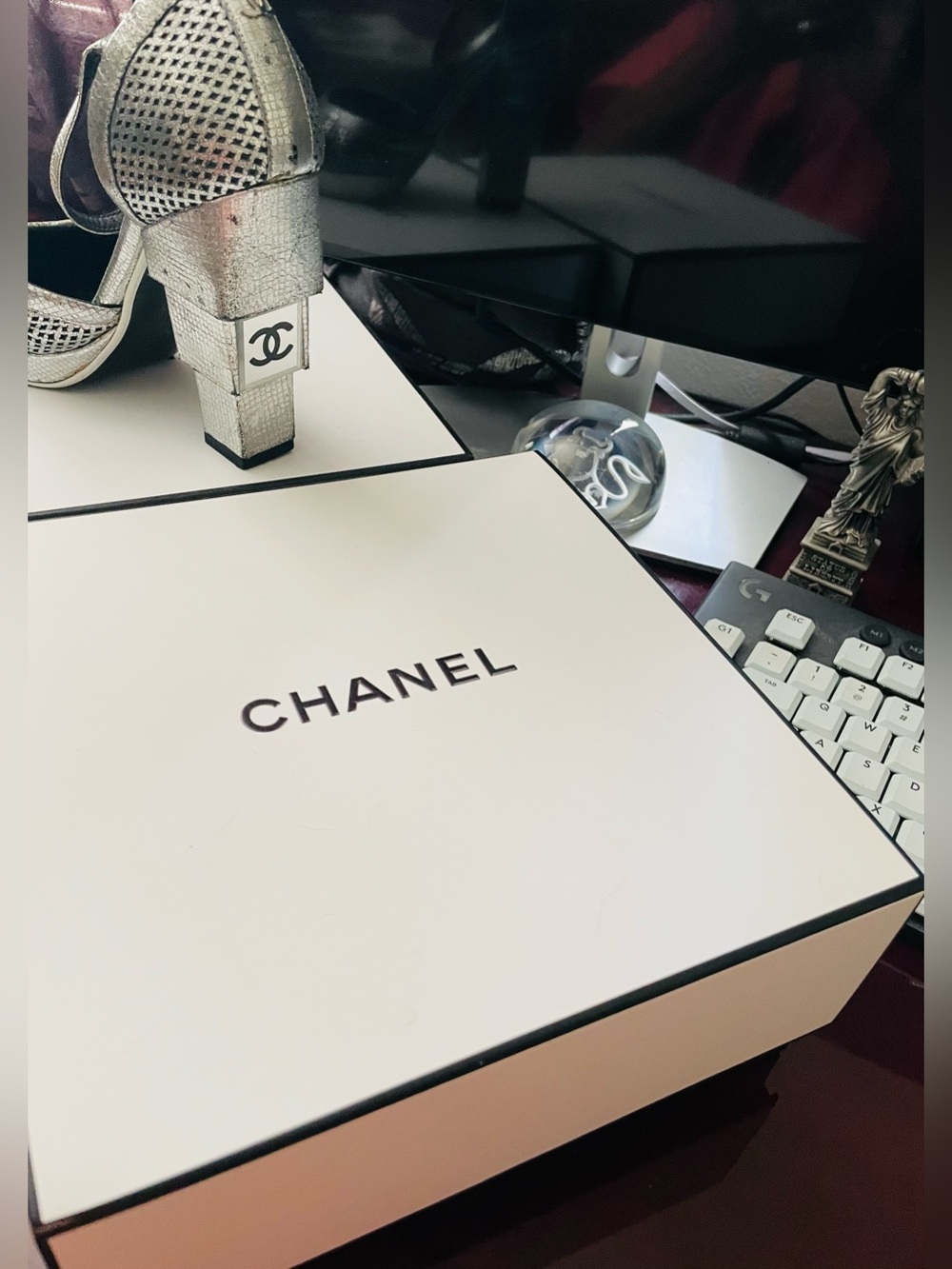 CHANEL Gift Box